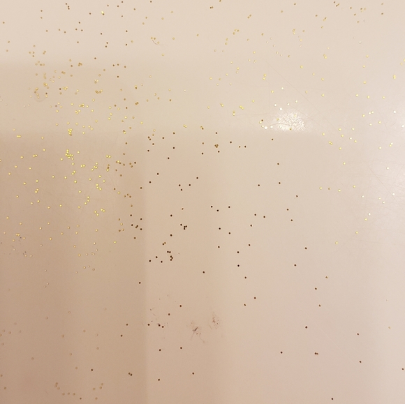 Harry Styles Golden tumbler - Picture 4 of 4